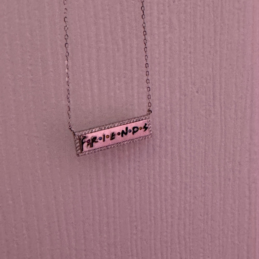 Elegant Silver FRIENDS Necklace - Picture 1 of 7